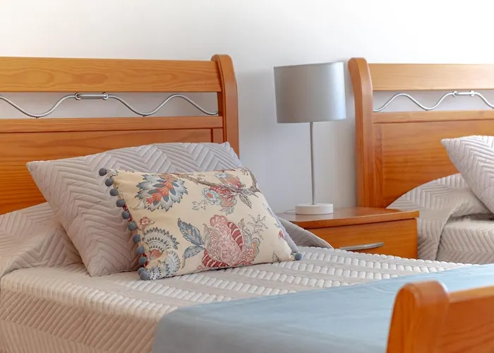 Willa 8 Rodrigues Family House - With Patio *