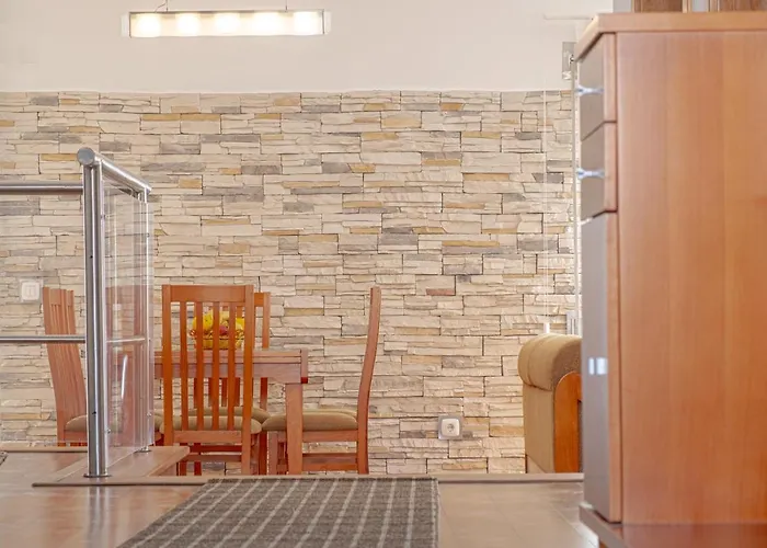 Willa 8 Rodrigues Family House - With Patio