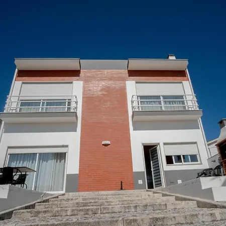 Villa 8 Rodrigues Family House - With Patio *