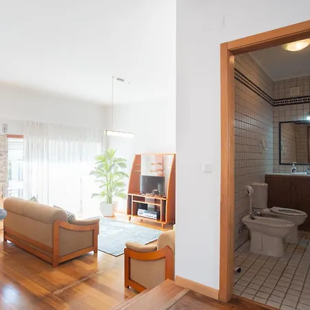 8 Rodrigues Family House - With Patio Villa *