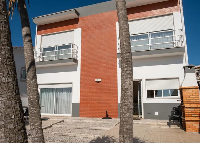 Villa 8 Rodrigues Family House - With Patio